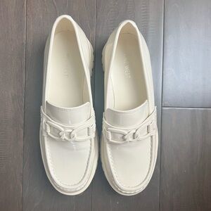Nine West Women's Cream Loafers